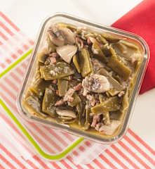 Judías verdes con champiñones y beicon