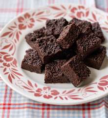 Blueberry Vanilla Choc Brownies