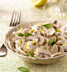 Salade de champignons aux deux citrons