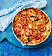 Auberginen-Auflauf mit Tomaten-Sugo