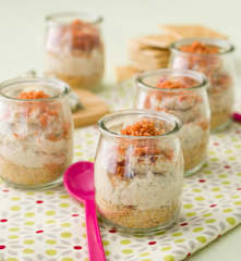 Cheesecake de roquefort y beicon en tarritos