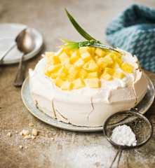 Pavlova à l'ananas
