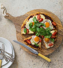 Gluten free breakfast pizza