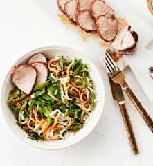 Tandoori-Schweinefilet auf Glasnudelsalat