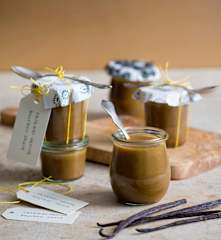 Caramel vanilla bourbon sauce