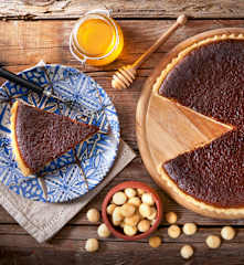 Macadamia Hawaiian pie