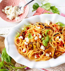 Spaghetti alla "Norma"