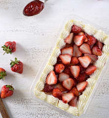 草莓鮮奶油蛋糕