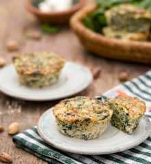 Flan z ricottą, szpinakiem i pistacjami