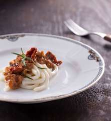 牛肉蕃茄味噌麵