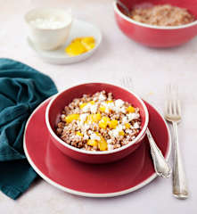Salade de sarrasin aux poivrons et feta