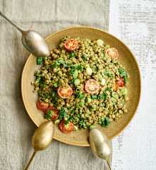 Salada de lentilhas com vinagrete de coco
