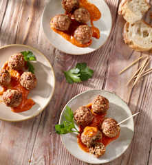 Hackbällchen mit orientalischer Tomatensauce