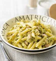 Penne pasta with tuna