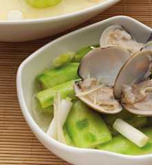 米酒蛤蜊蒸丝瓜