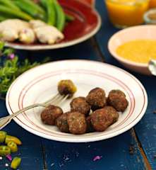 Kofta de borrego com chutney de manga