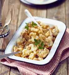 Blumenkohl-Dattel-Salat