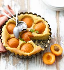 Gâteau aux abricots et à la semoule de blé dur