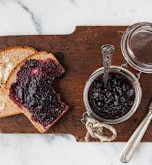 Heidelbeer-Blutorangen-Marmelade mit Ingwer