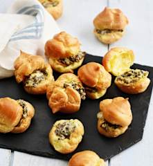 Petits choux aux champignons