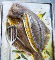 Barbue au beurre d'orange et de sauge