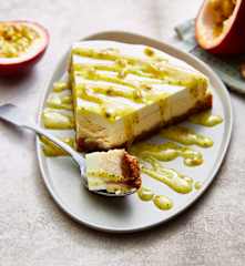 Cheesecake en deux cuissons, coulis de fruits exotiques