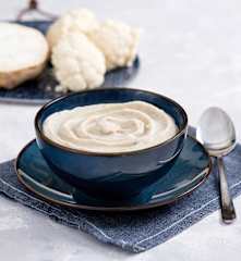 Purée z kalafiora i selera