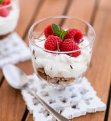 Crocante de chocolate com framboesa