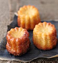 Cannelés au pamplemousse