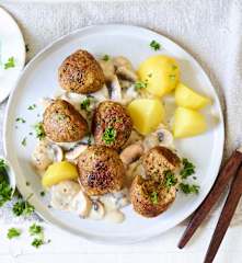 Köttbullar mit Pilzsauce