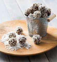 Pohankovo-datlové kuličky