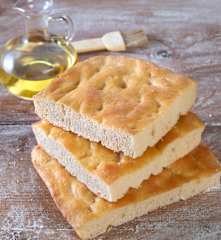 Focaccia all'olio extravergine di oliva