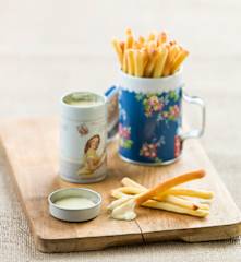 Gressinos com dip de chocolate branco