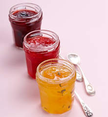 Confiture pêche-myrtille