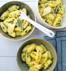 Gnocchis poêlés aux herbes