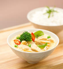 Thai red chicken curry