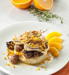 Estofado de cordero marinado con naranja, miel y tomillo