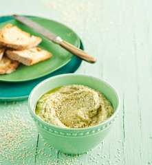 Dip de curgete e sésamo