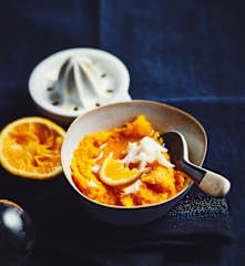 Purée de carottes au jus d'orange et émietté de cabillaud