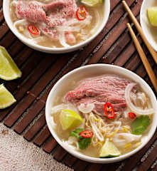 Sopa de ternera (Pho bo) - Vietnam