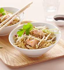 Nouilles chinoises au saumon