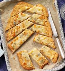 Pains aux quatre fromages