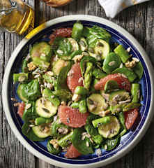 Spring greens with grapefruit