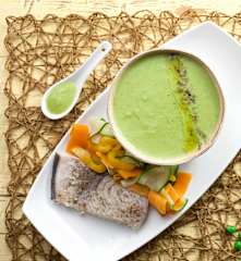 Vellutata di piselli con filetto in citronette