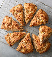 Apple and Maple Syrup Bacon Scones
