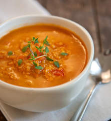 Tomato, Lentil and Thyme Soup