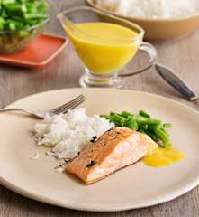 Salmón con salsa de naranja