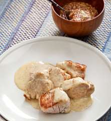 Pork tenderloin with mustard sauce