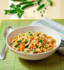 Insalata di orzo con verdure (vegan)