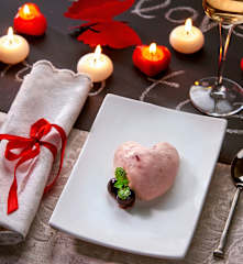 Semifreddo alle amarene sciroppate (per 2 persone)